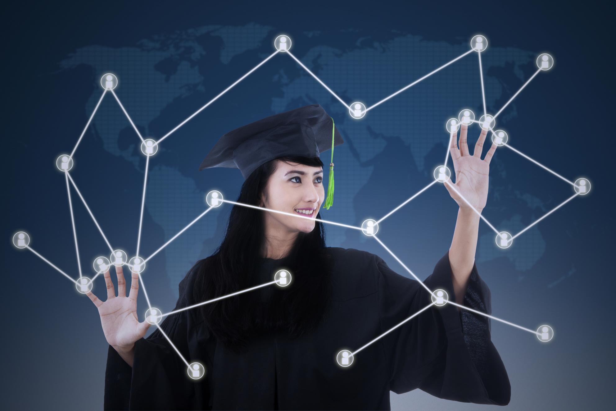 Le rôle-clé des réseaux de diplômés en écoles de commerce