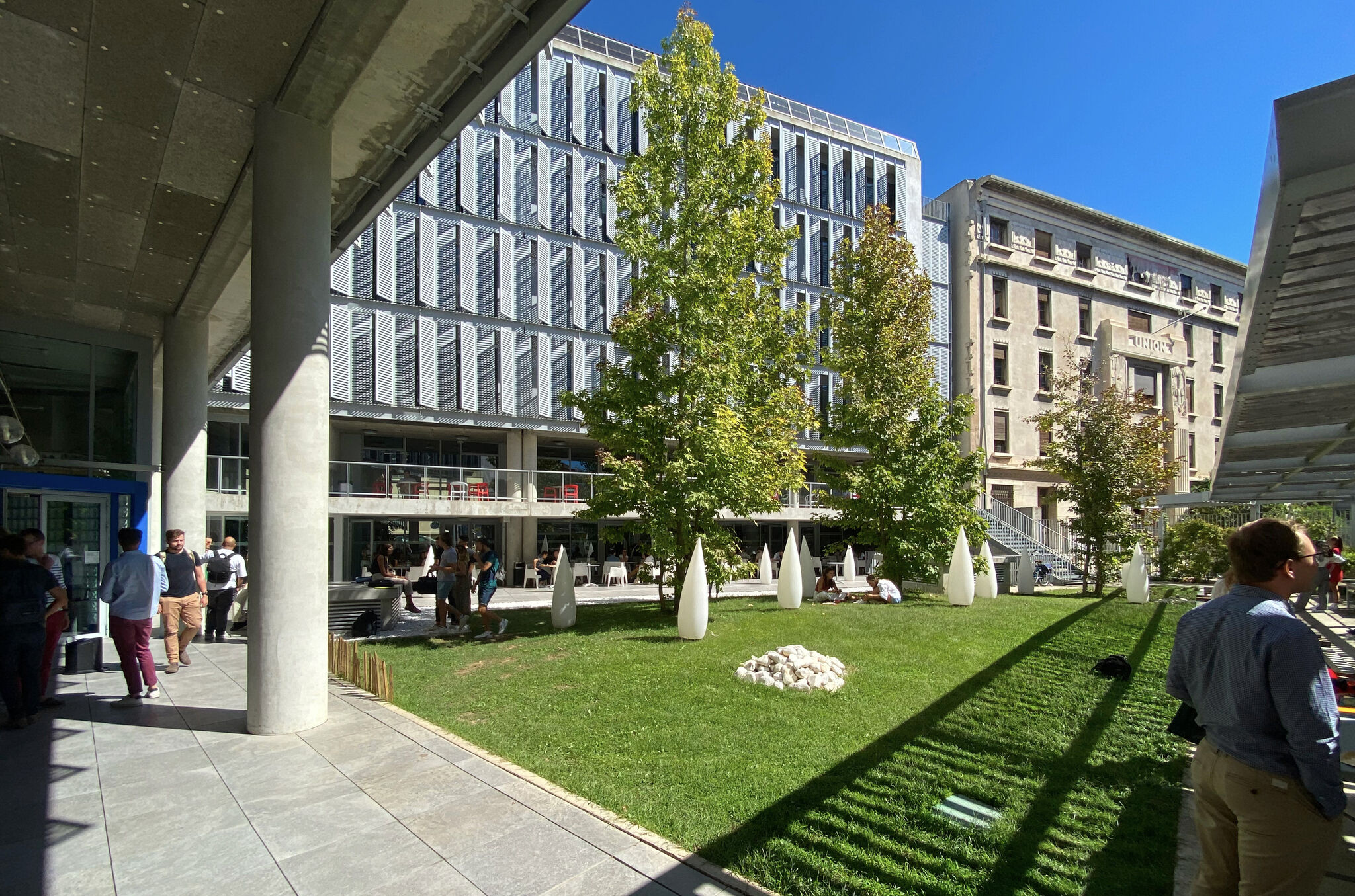 Il est encore temps d’intégrer le Bachelor d’une école de management !